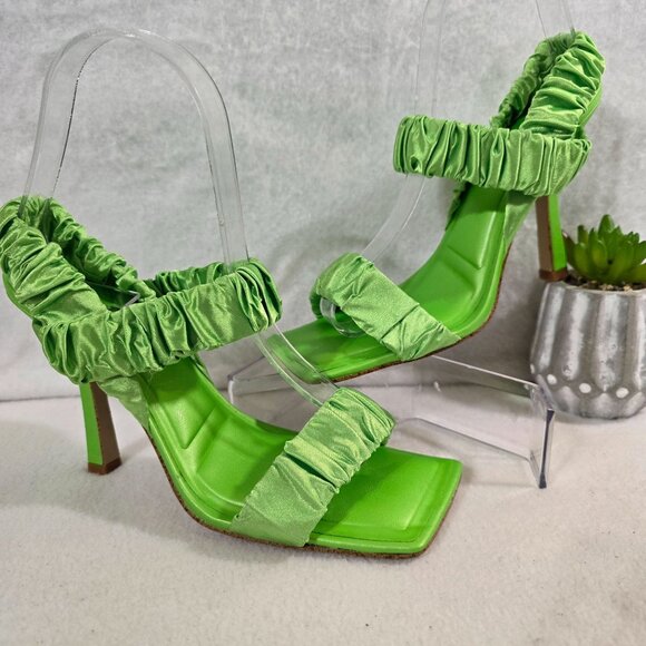 Gianni Bini  Vanya Matte Satin Scrunched Square Open Toe Dress Sandals Size  6.5 - Picture 12 of 13